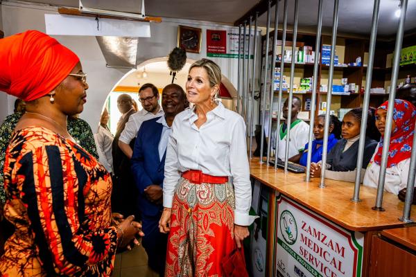 UNSGSA Queen Máxima visits ZamZam Medical Services in Nairobi.